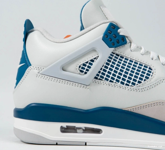 Jordan Blue (2024) Retro 4 Military 0704